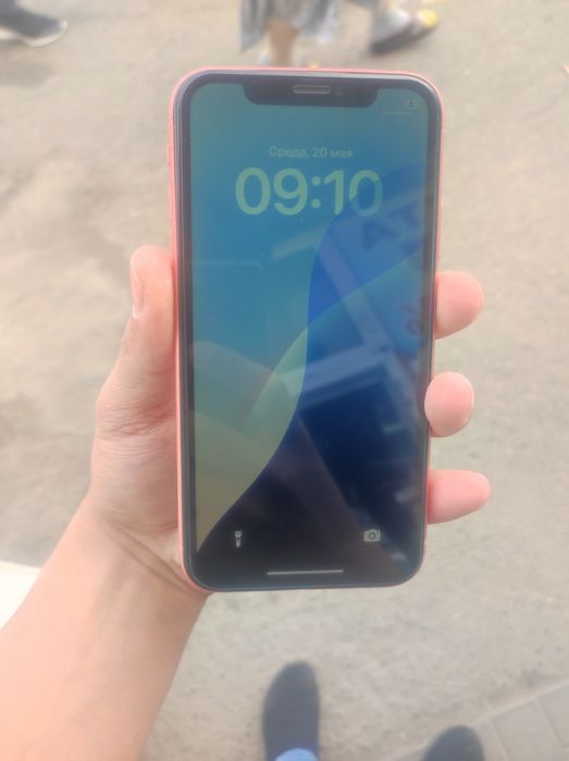 iPhone xr sotiladi srochni