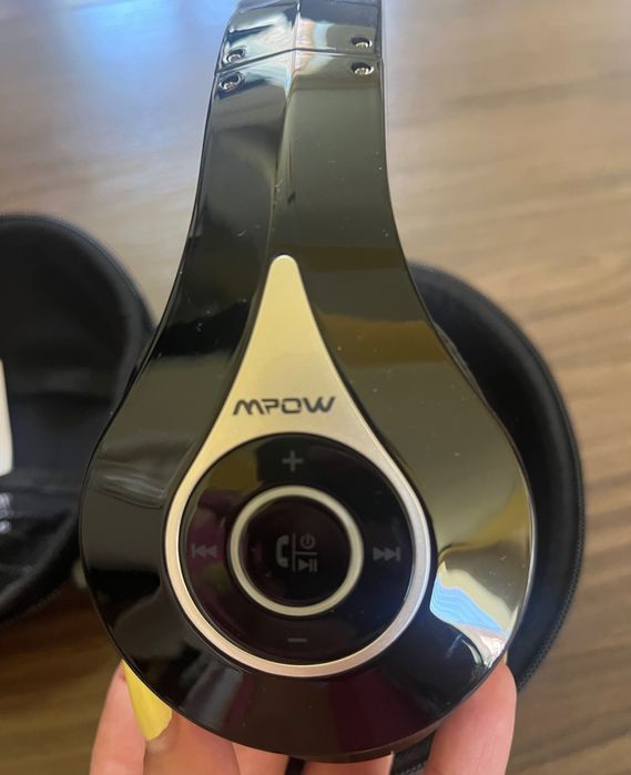 Безжични слушалки Mpow 059 плюс удобен калъф