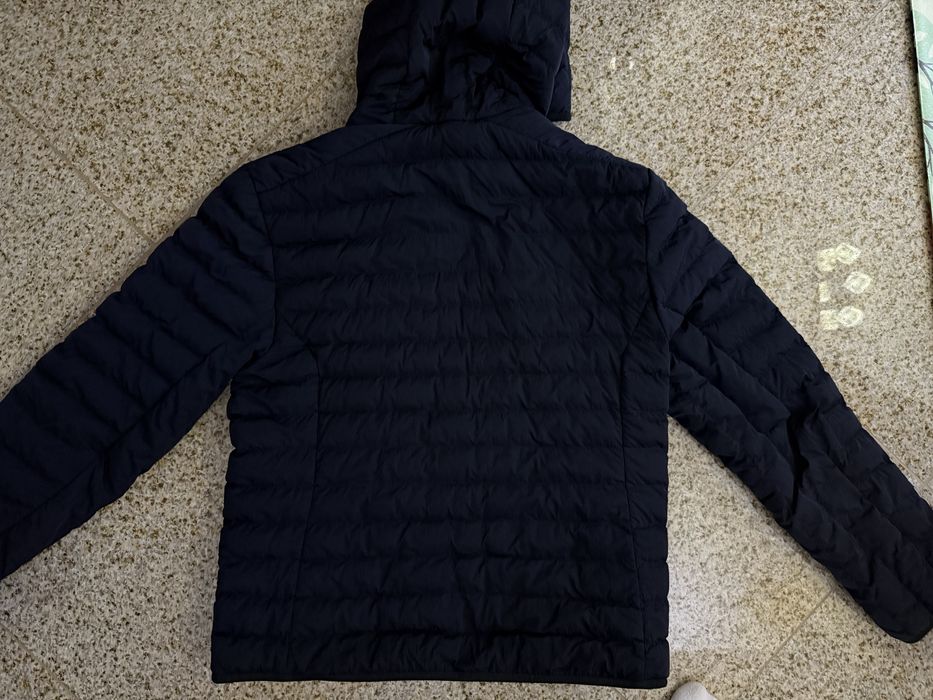 Мъжко капитонирано преходно яке Lacoste