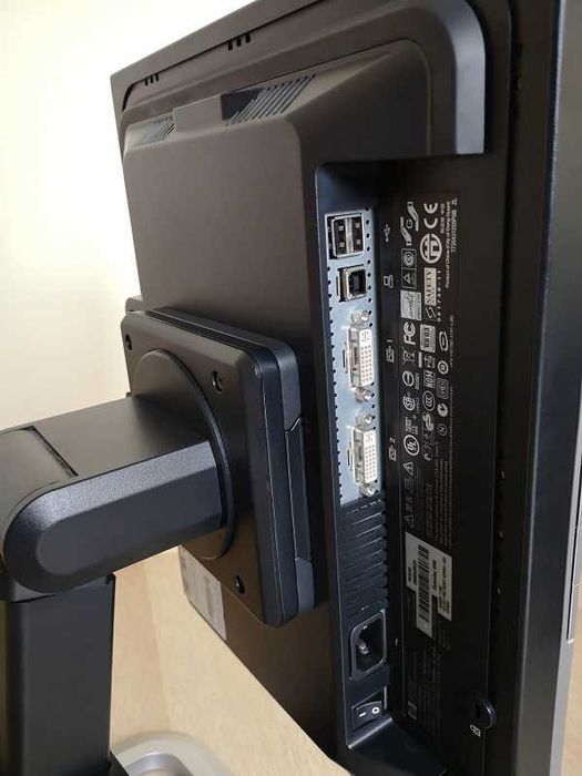 Монитор HP LP1965 19 инча