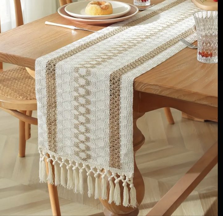 Дорожка на стол.