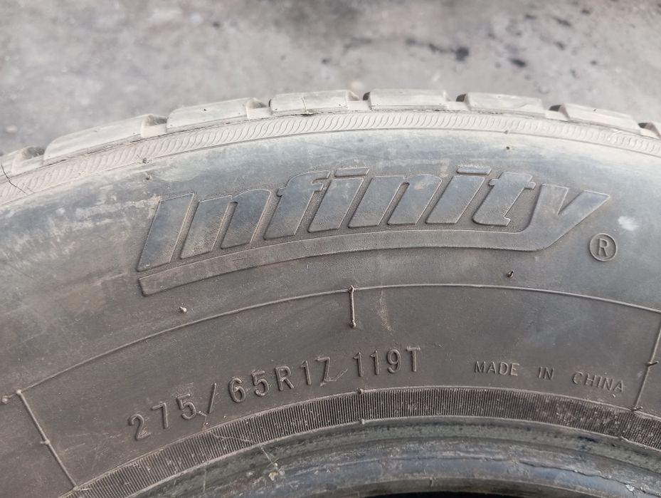 Резина Инфинити на 17