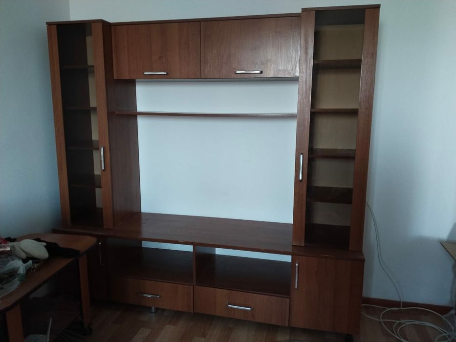 Продам б/у сирвант