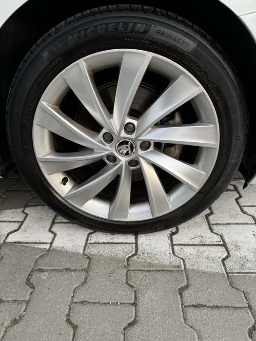 Skoda superb Technology 1.6