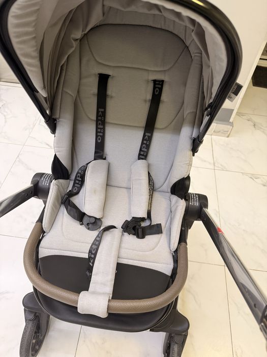 Коляска 3 в 1 kidilo