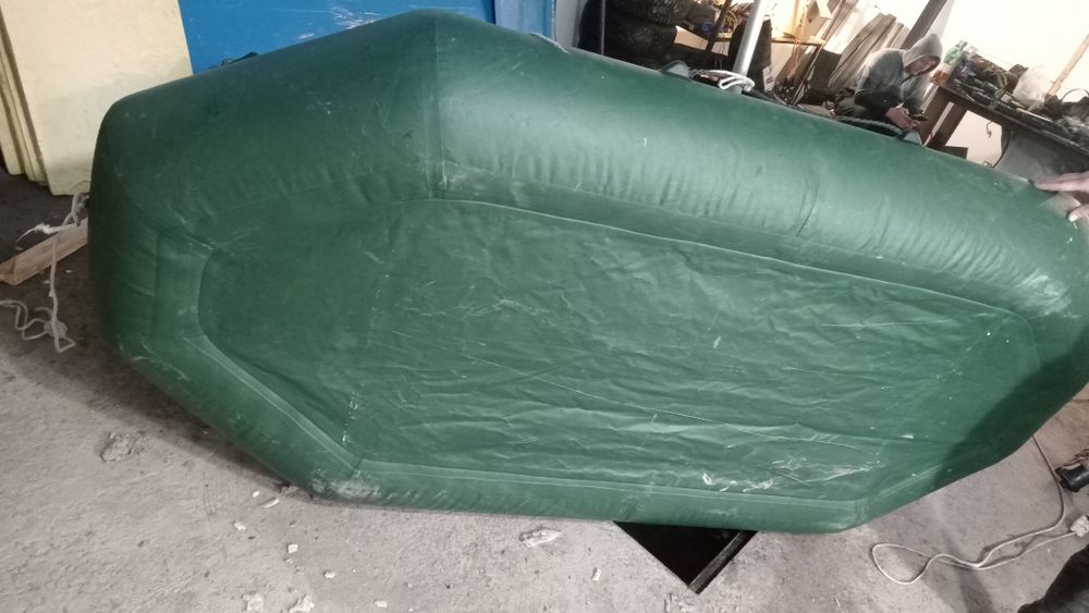 Лодка двухместная Тонар бриз рыбалка