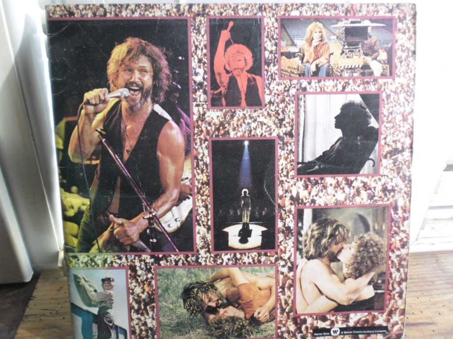 Продавам  плочи  различни