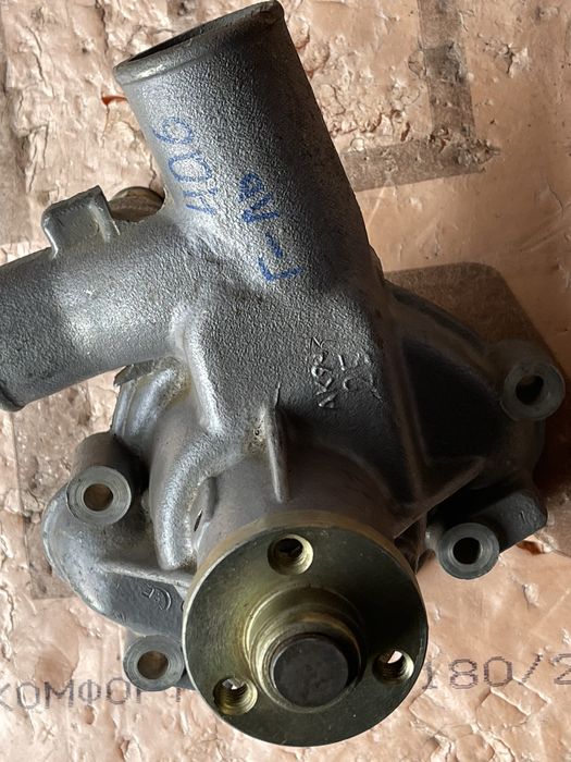Газель, помпа на 406 двигатель, амортизатор 1 штука,