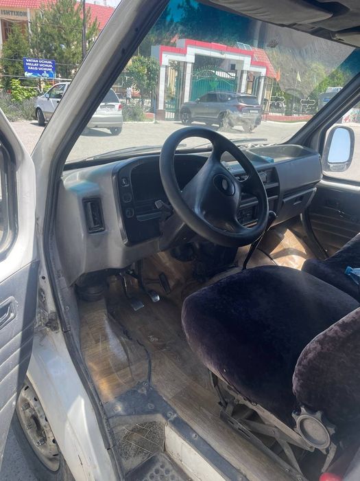 Ford sotiladi srochna