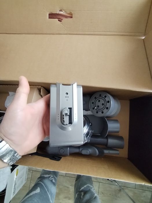 Dreame v11 на части