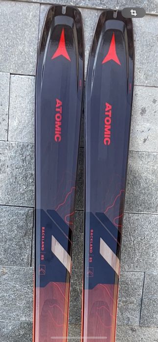 Schiuri ATOMIC BACKLAND85 de 172 cm si legaturi SALOMON MNT noi