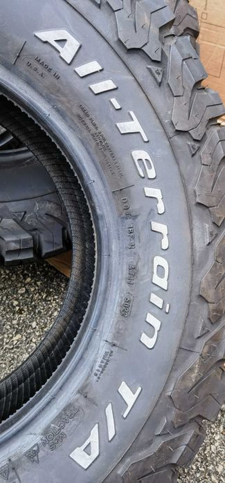 Чисто НОВИ BFGOODRICH 245/75R16 120/116S TL ALL-TERRAIN T/A KO2