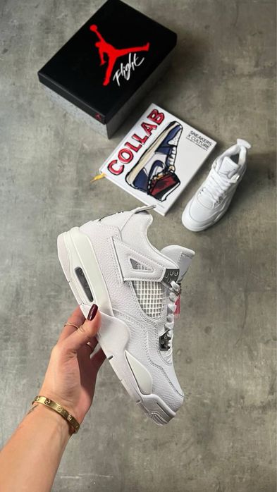 Air Jordan 4 Retro “Metallic White Silver”