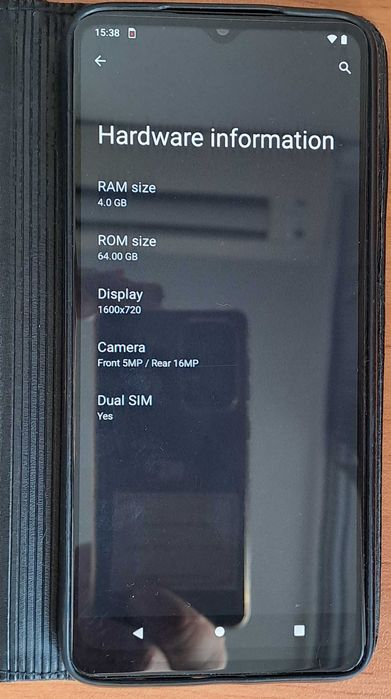 Продавам смартфон Motorola E22 64GB + 4GB RAM в отлично състояние
