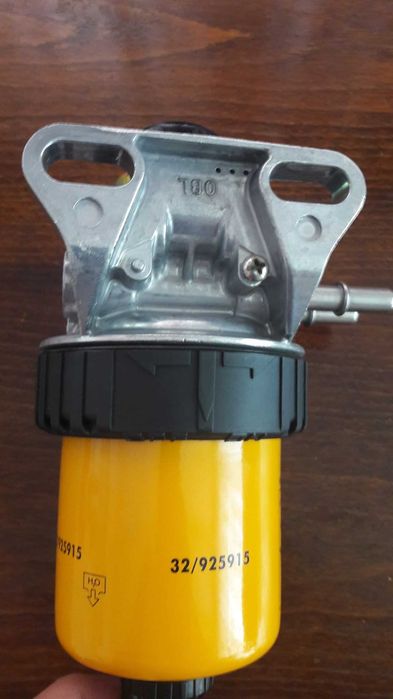 Горивна ръчна помпа с филтър за JCB,Case,Caterpillar