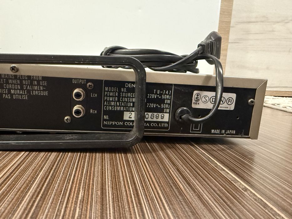 Denon TU-747 Тунер
