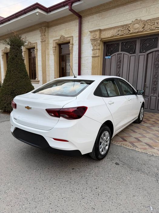 Chevrolet Onix 2025 yil
