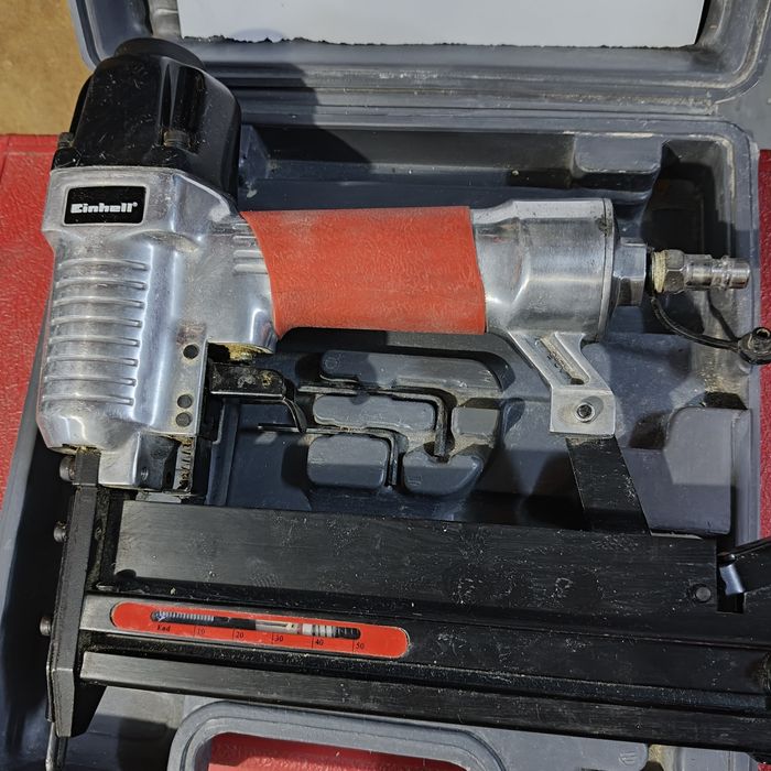 Capsator pneumatic