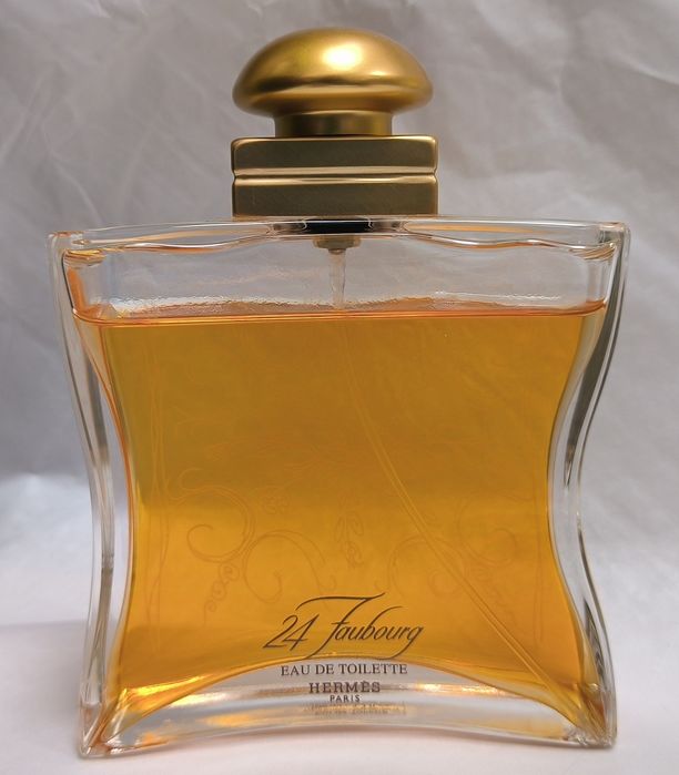 Парфюм Hermes 24 Foubourg 100ml edt