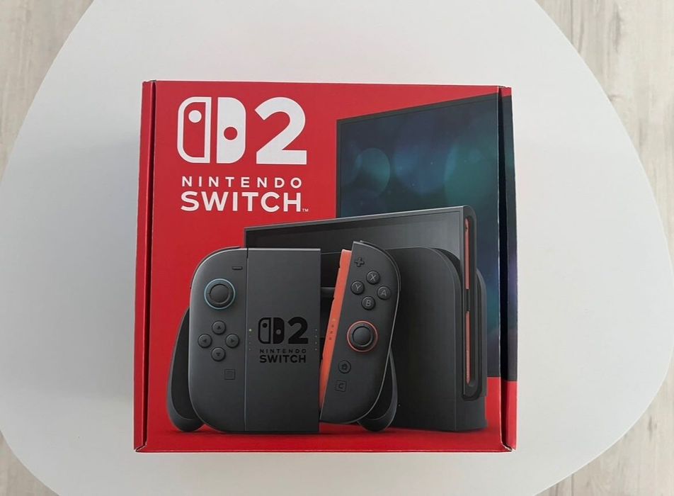 Vand Nintendo Switch 2 în garanție, cu folie de protecție aplicata.