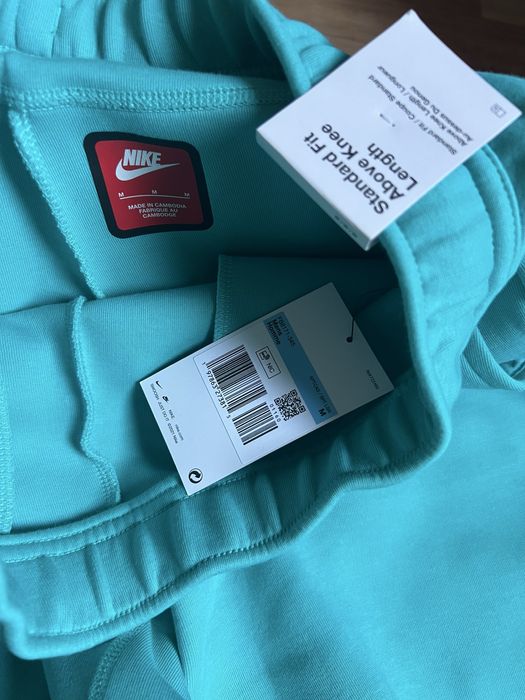 Nike tech fleece shorts - M, L