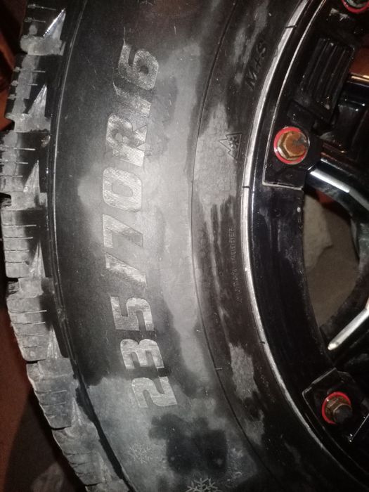 Шины с дисками 235/70/16