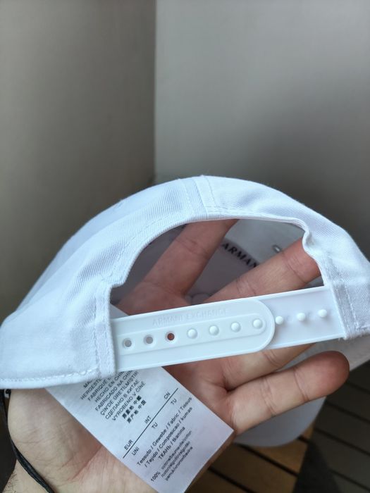 Armani Exchange șapcă unisex culoare alba mărime OS noua originala