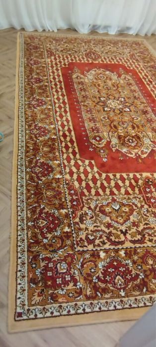 Продам ковёр торг уместен!