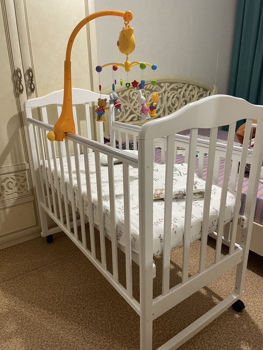 Детская кровать с матрасом