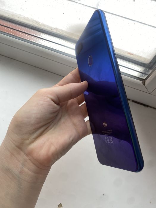 Продам телефон редми