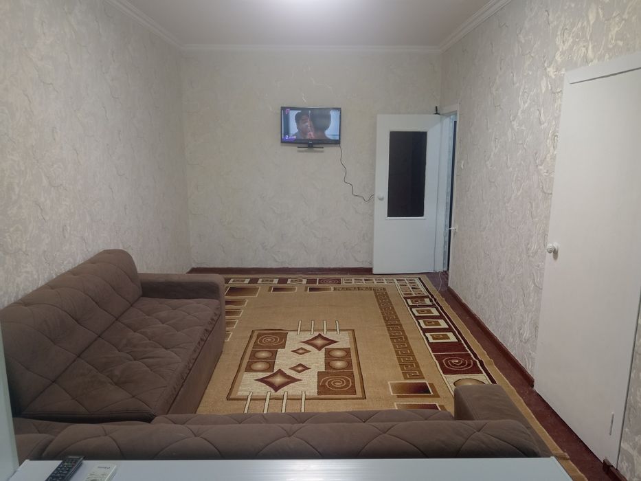 Квартира аренда массив куйлик  3 1хонали 2хона килинган 350у,е
