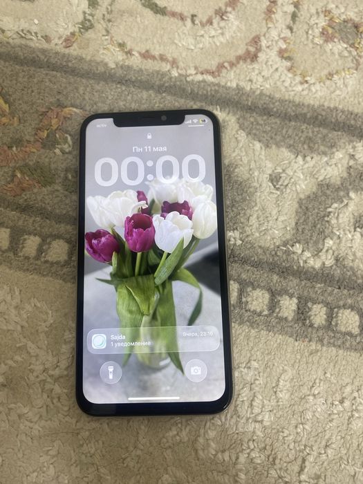 Продам айфон 11 про