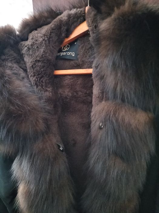 Продам парку за 20 тыс.