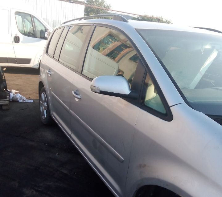 Filtru combustibil 1K0127400E Volkswagen VW Touran prima generatie (f