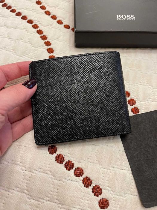 Portofel HUGO BOSS nou