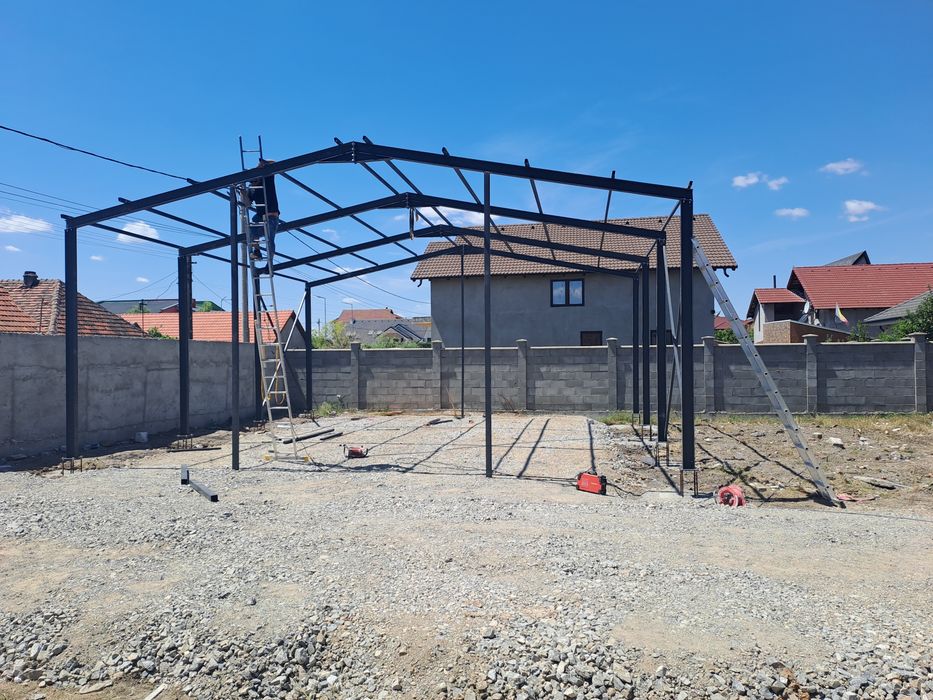 Vand structură metalică pentru hala 
Cu lățimea 14 lungime 40 înatime
