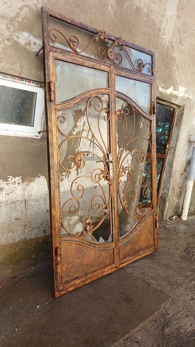 Bu temir eshik chotkiy