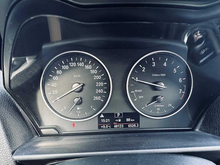BMW 118i  automat, 48000km