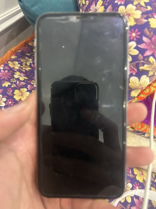 Продам айфон х 10