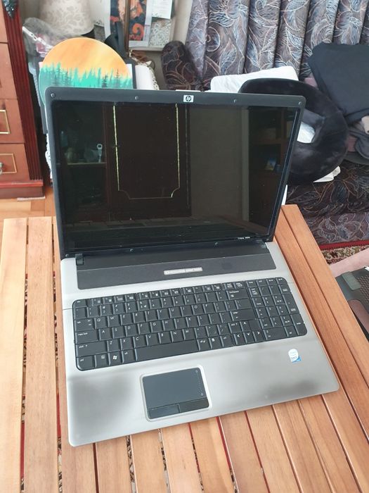 Laptop 17" HP 6820s - mufa alimentare defecta