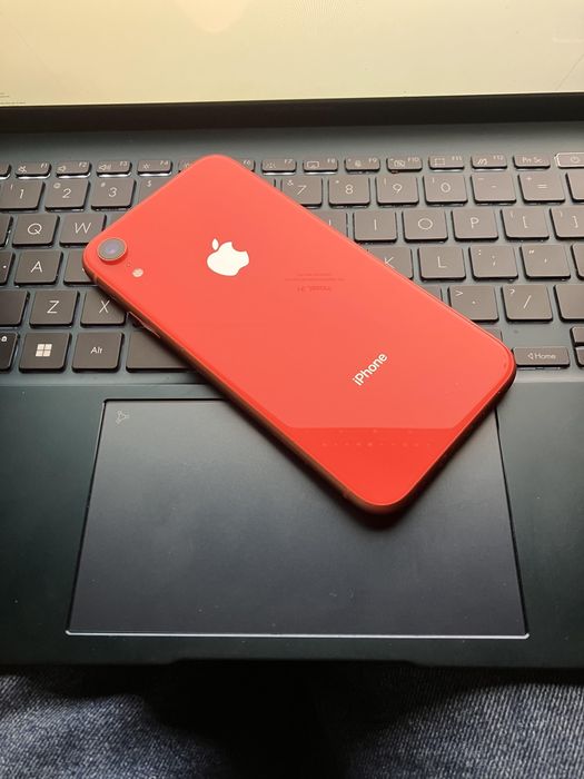Iphone xr продам