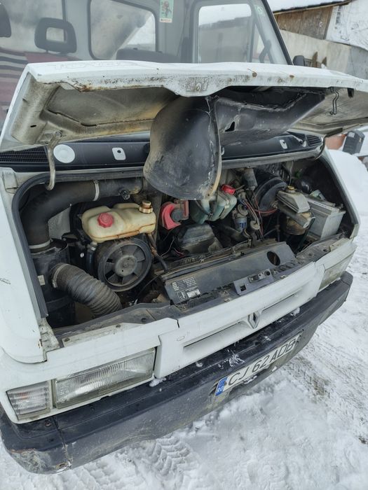 Renault Mascott 2.8 tdi basculare pe cutie