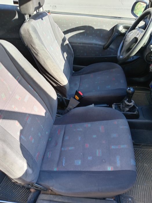 Opel Corsa 1999 година