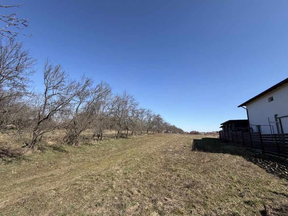 Vând teren intravilan sat Smeura, str. Drumul Morii