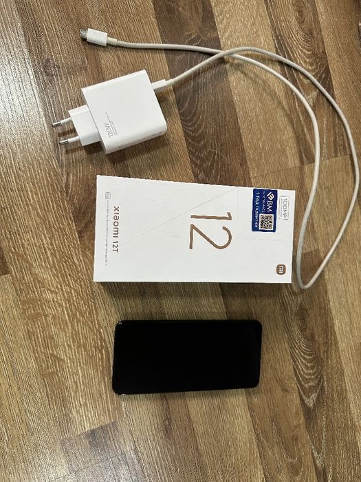 Продаю Xiaomi 12T | 8/128 ГБ | Отличное состояние