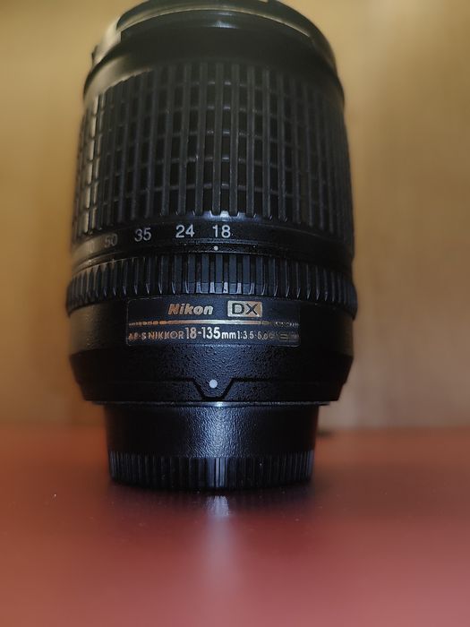 Nikon 18-135mm DX