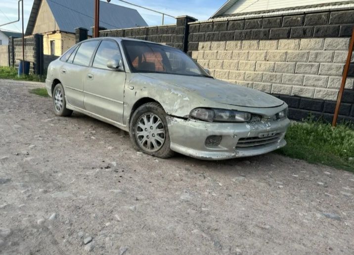 Дутый галант Разбор Запчасти