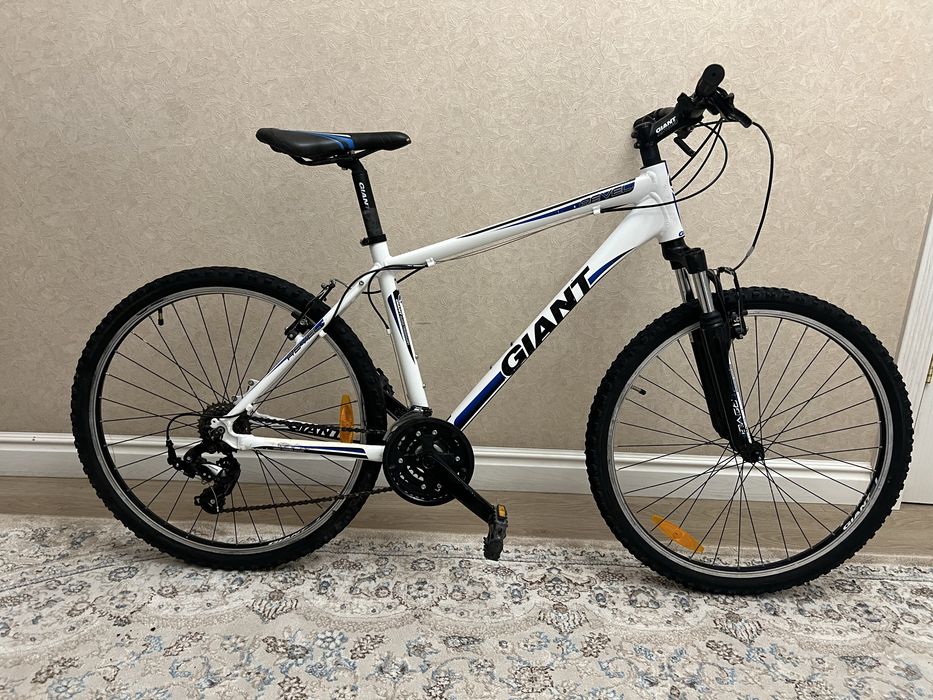 Велосипед Giant Revel 4 ( trek merida author centurion cube