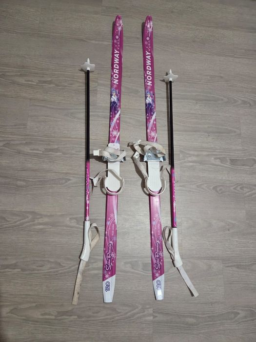 Лыжи детские с палками