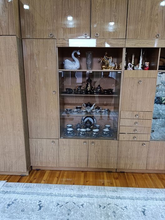 Стенка.        .